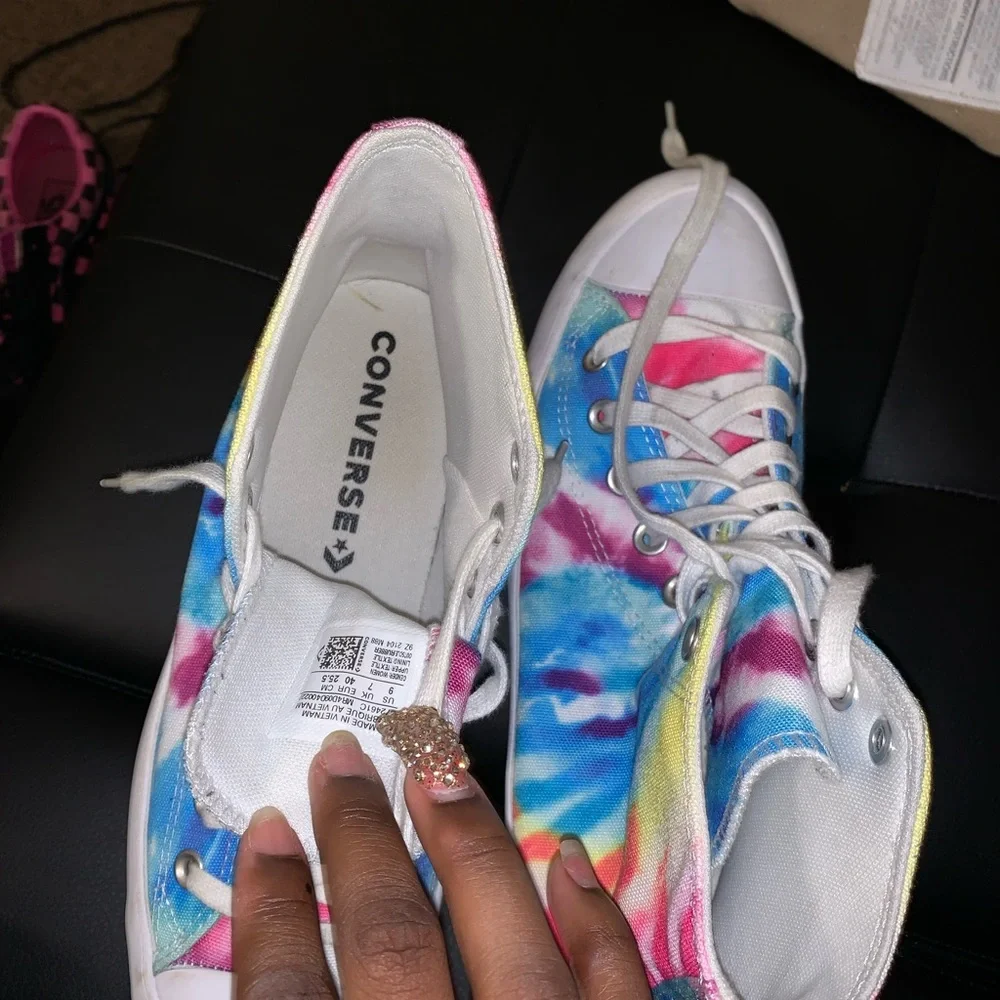 Converse - Picture 6 of 7